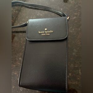 Kate Spade New York Cameron North South Flap Phone Crossbody Bag.Used once EUC!